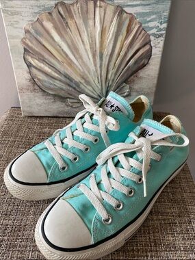 Turquoise Converse All Stars Low Rise Women’s Size 7 Casual Sneakers Summer